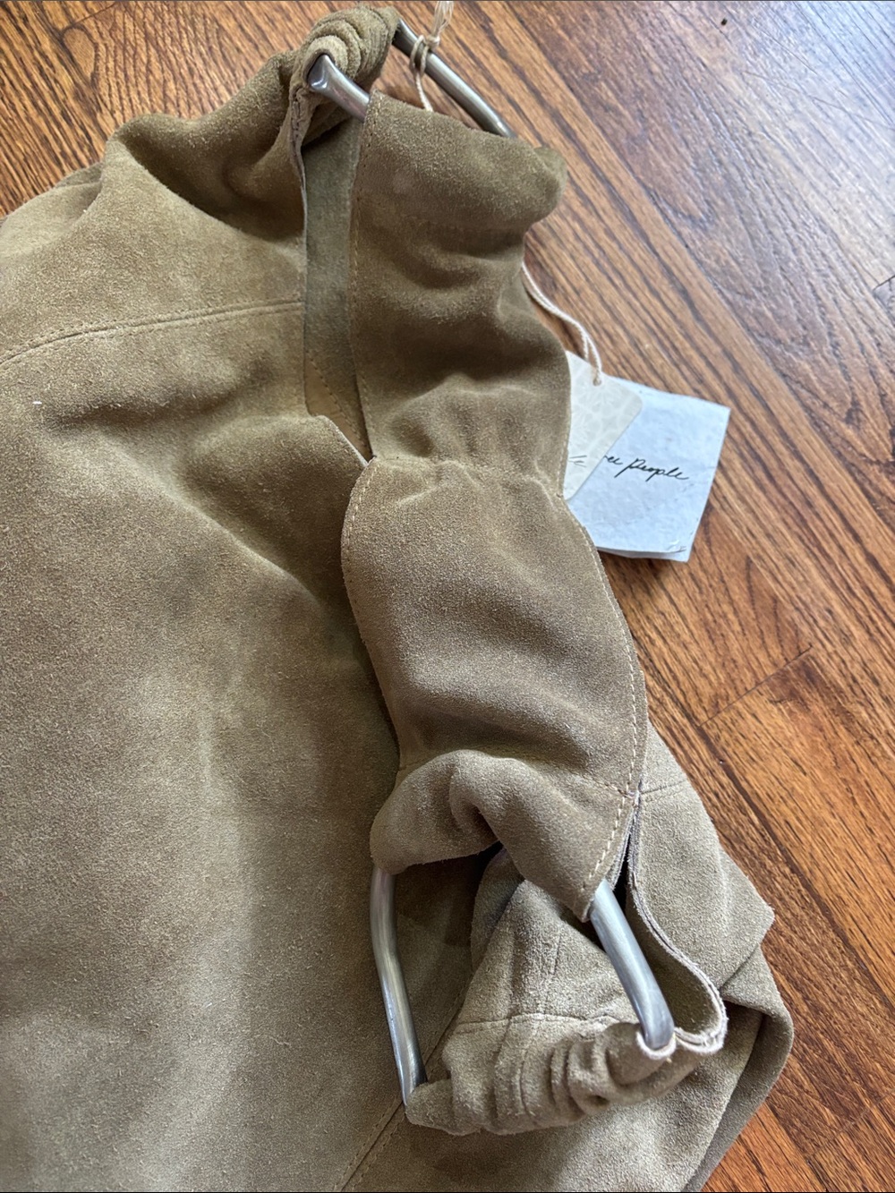 NWT Free People real suede leather bag with metal accents . Light sand color - Picture 5 of 7